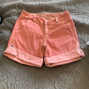 Marlow by Citizens of Humanity punks corduroy shorts, size 27.